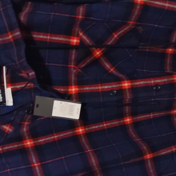 Men's new plaid flannel - Picture 2 of 3